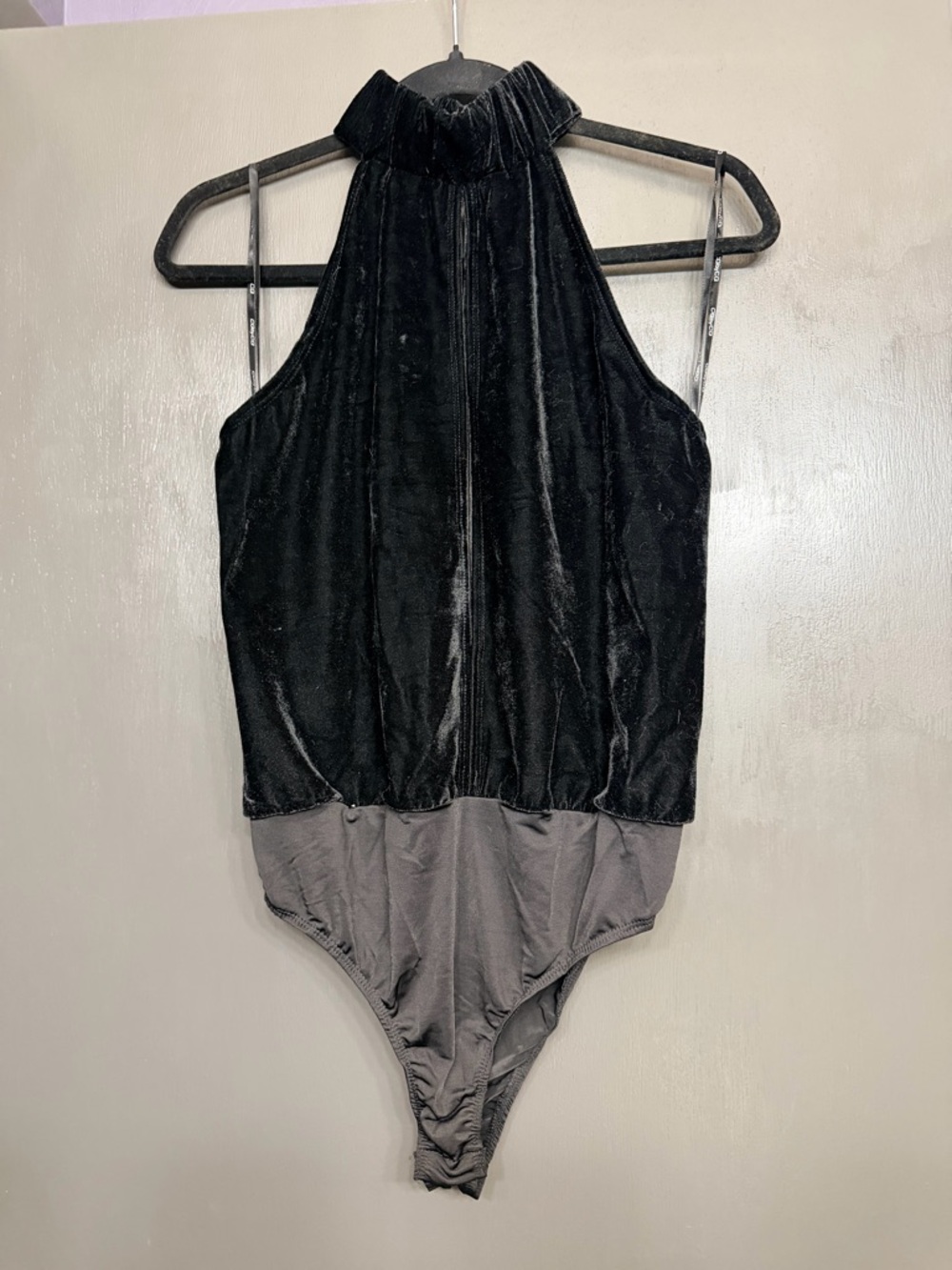 Velvet High-Neck Halter Bodysuit in Black